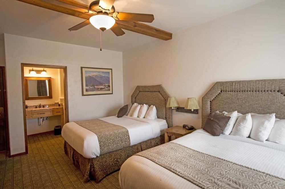 Table Mountain Inn Golden Εξωτερικό φωτογραφία
