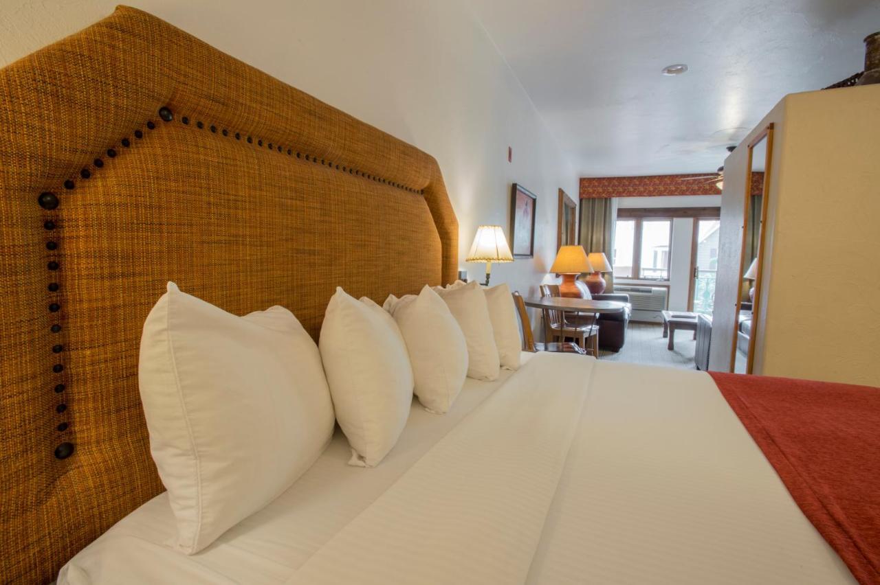 Table Mountain Inn Golden Εξωτερικό φωτογραφία