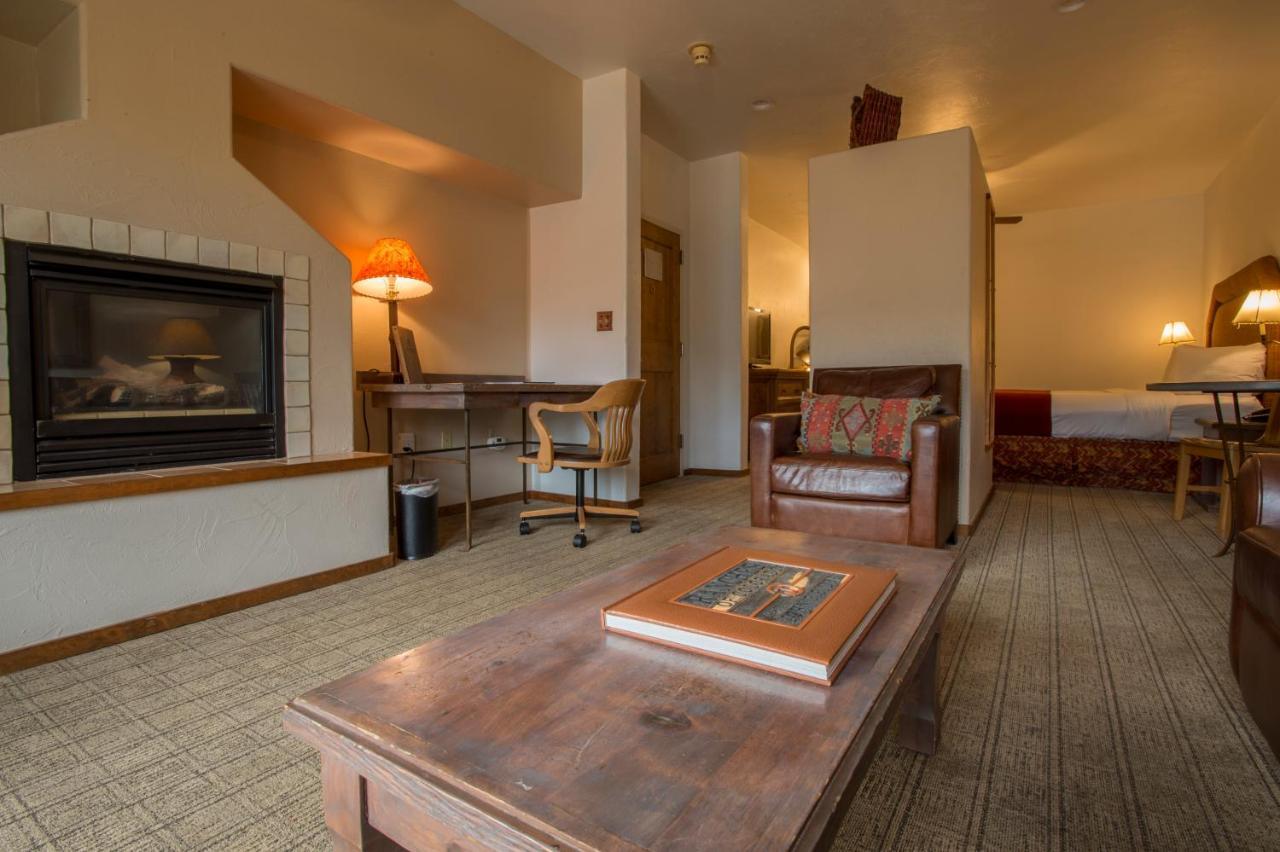 Table Mountain Inn Golden Εξωτερικό φωτογραφία