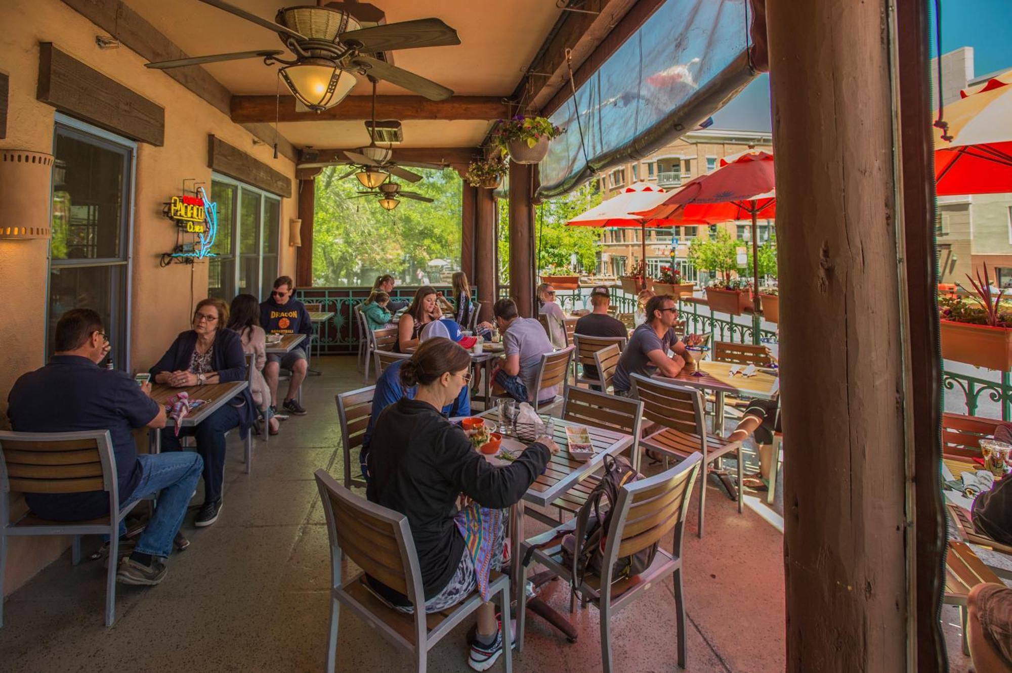 Table Mountain Inn Golden Εξωτερικό φωτογραφία